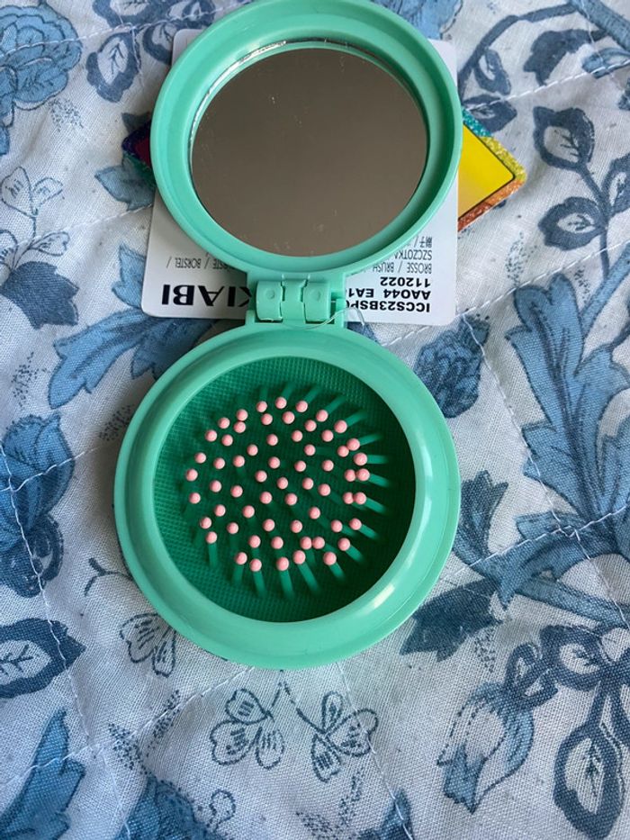 Brosse à cheveux Trolls Kiabi - photo numéro 3