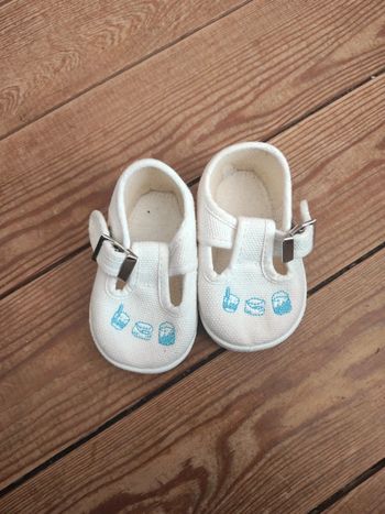 Chaussures bébé P16