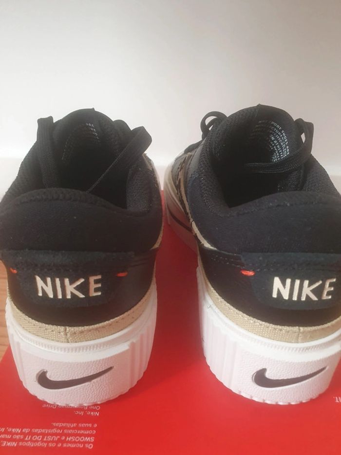 Nike Plateforme "Léopard " (36.5) - photo numéro 5