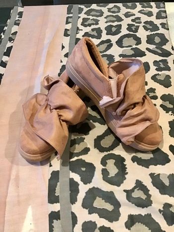Chaussure détente effet velours.vieux rose taille 37