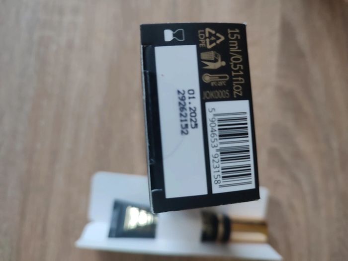 Crème liftante et éclaircissante pour contour des yeux - photo numéro 3