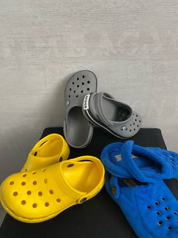 Lot CROCS taille 30/32