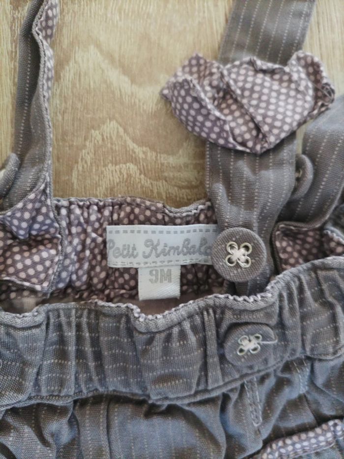 Short à bretelles 9 mois - photo numéro 2