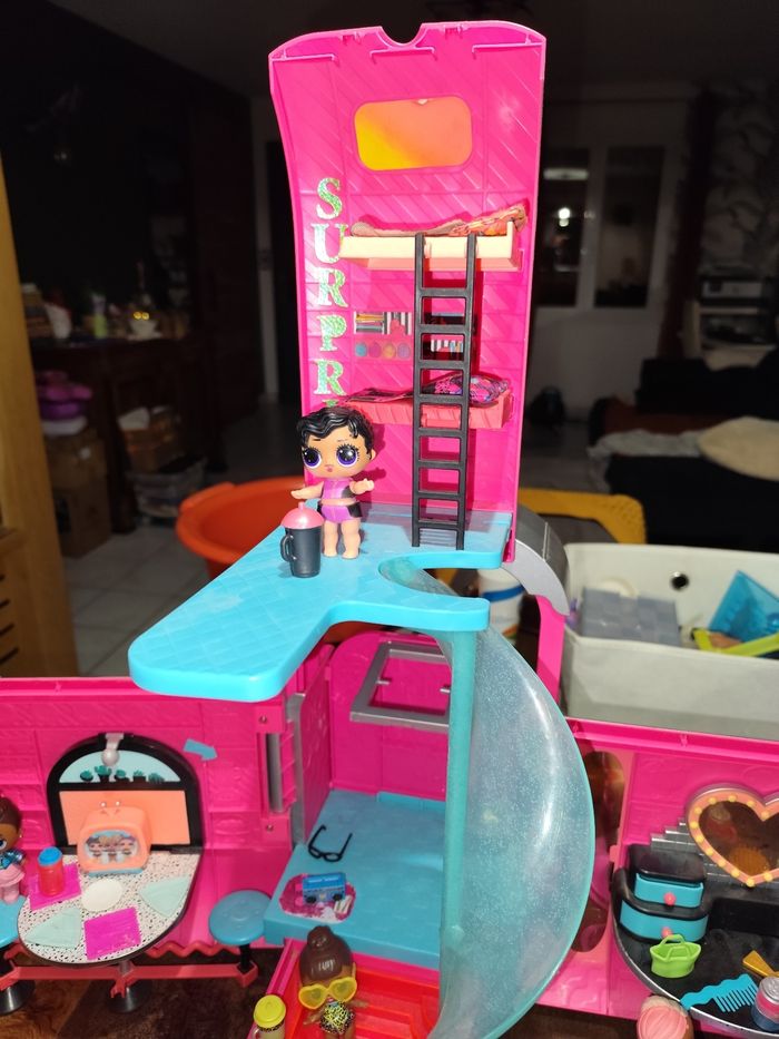 Camping car poupée lol - photo numéro 7