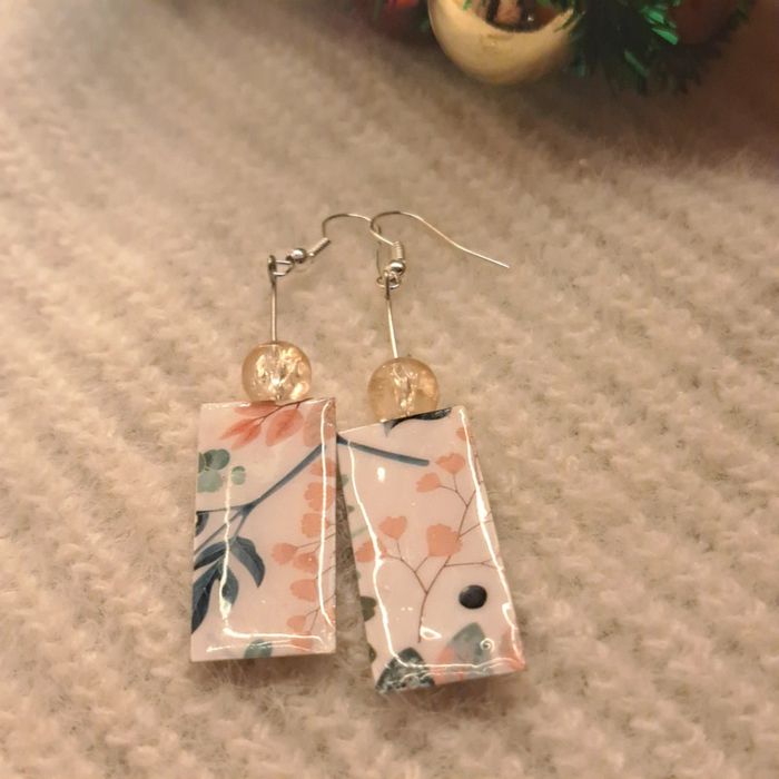 Boucles d'oreilles pendante rectangulaire légère multicolore - photo numéro 10