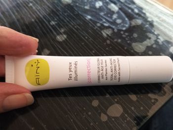 Correcteur global anti âge yeux