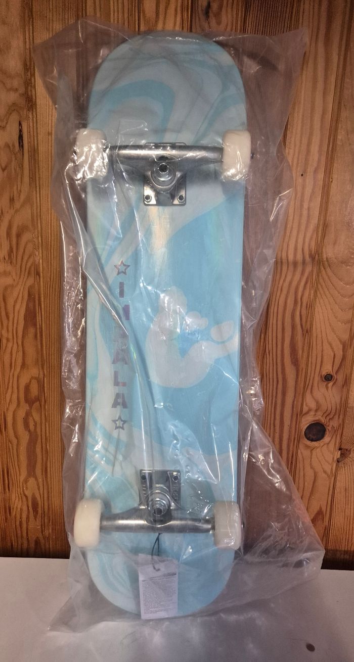 IMPALA rollerskates skateboard complet cosmos blue retro 8 pouces skate - photo numéro 6