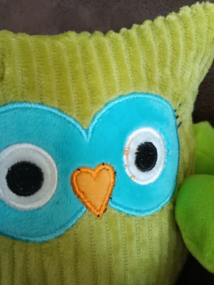 Peluche Chouette verte NEUVE - photo numéro 3