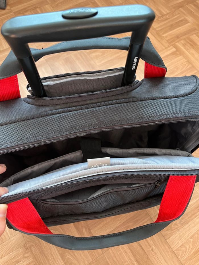 Cartable valise à roulettes multi poches Delsey - photo numéro 3