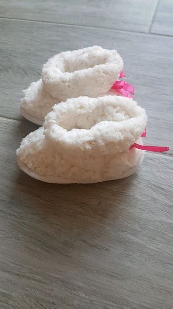 Chaussons fourrés 6-12 Mois