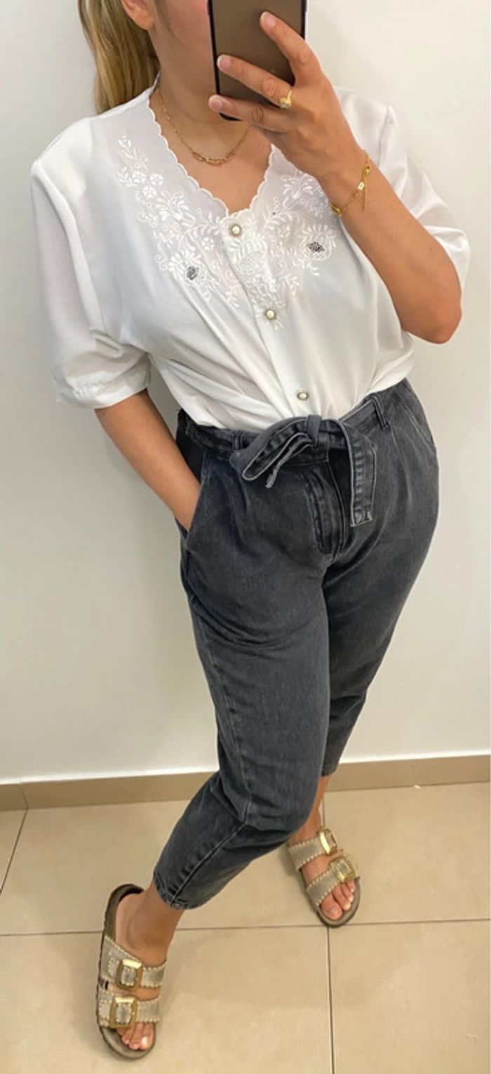Chemise blanche vintage avec broderie Taille 42-44 - photo numéro 5