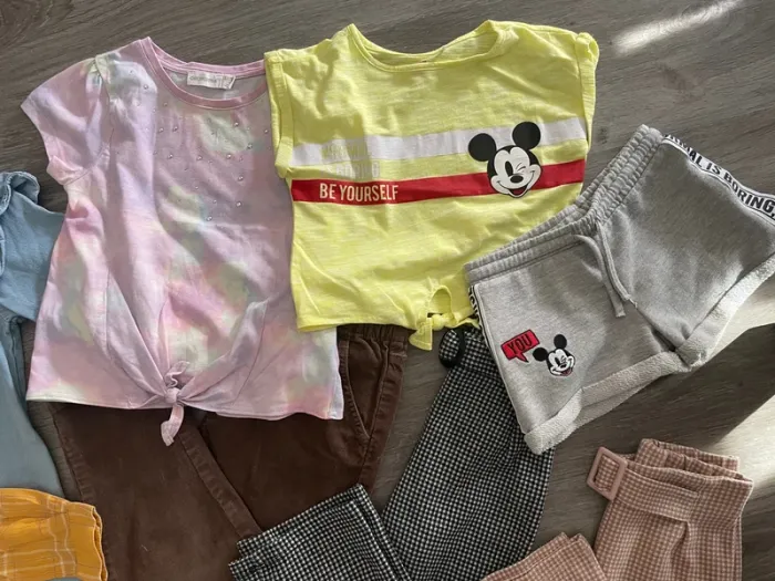 Lot de vêtements fille taille 6 ans - photo numéro 6