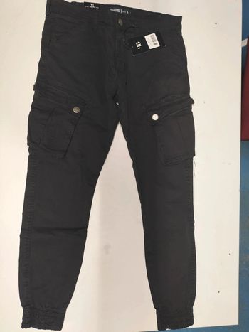 Pantalon cargo