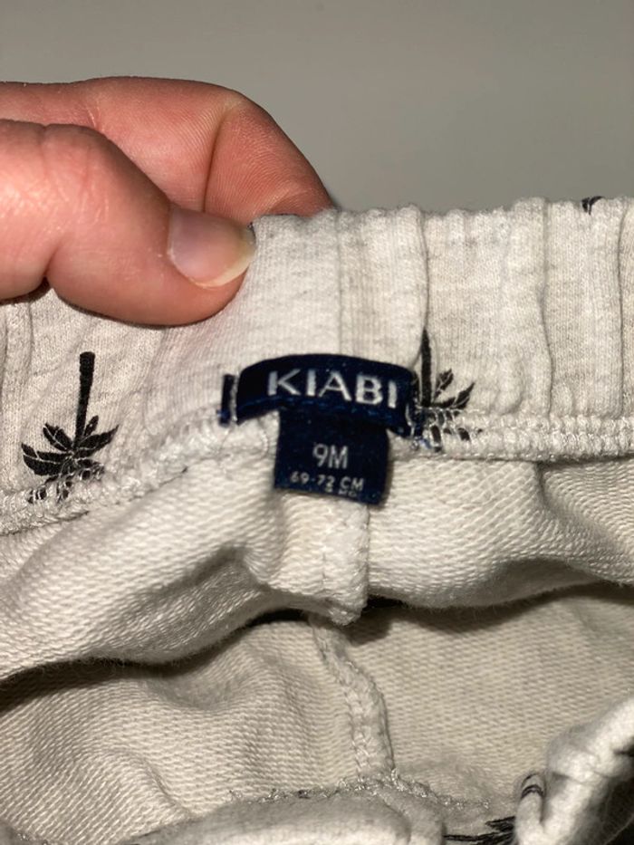 Short 9 mois - photo numéro 2