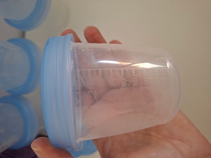 10 pots de conservation + 2 adaptateurs pour tire lait - photo numéro 3