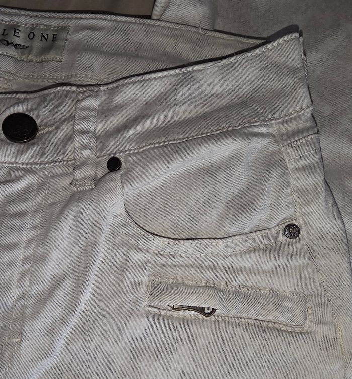 Jeans blanc/gris effet serpent 36 - photo numéro 5