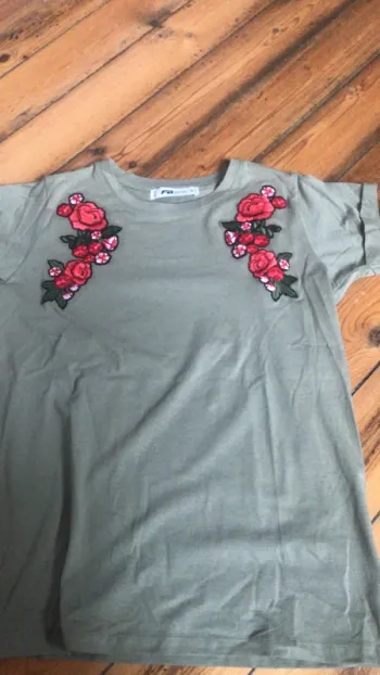 tee shirt