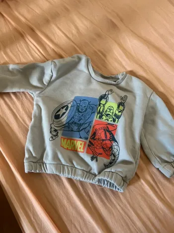 Pull avengers 18 mois
