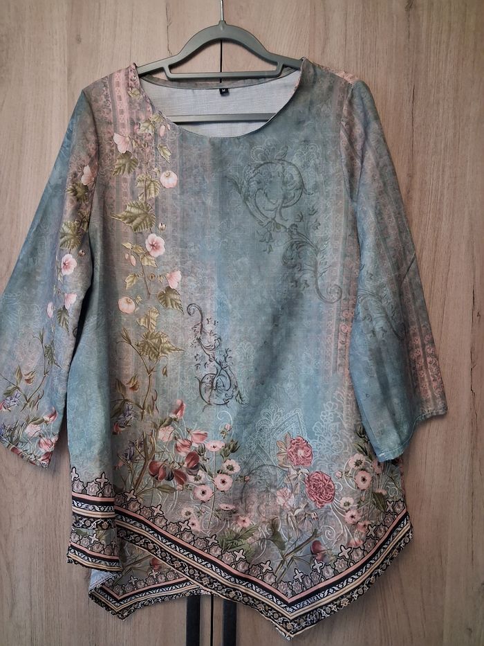 Tunique motif à fleurs