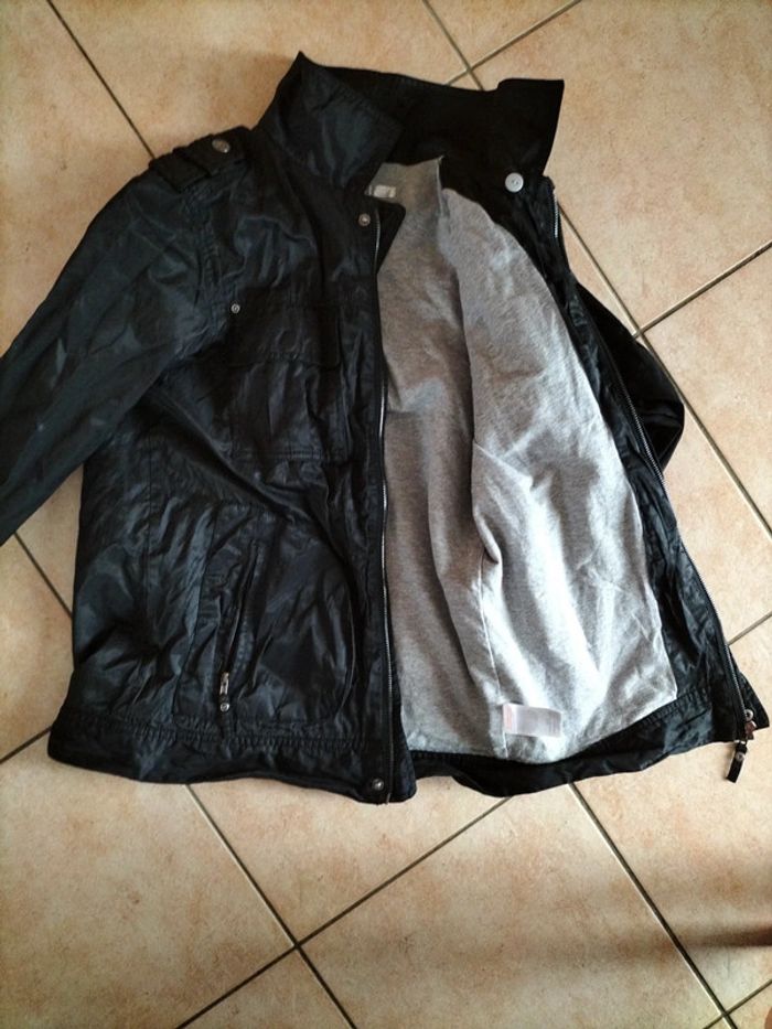 Blouson noir - photo numéro 11