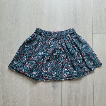 Jupe doublée verte turquoise à fleur. Fille 5 ans. Marque Vertbaudet