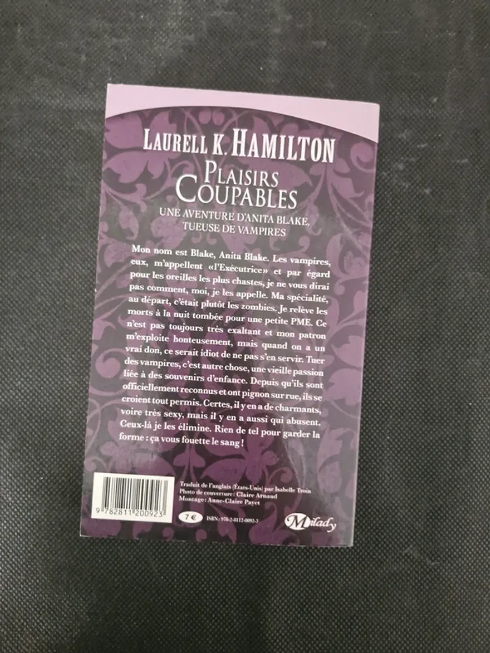 Plaisirs coupables - Laurell K. Hamilton - photo numéro 6