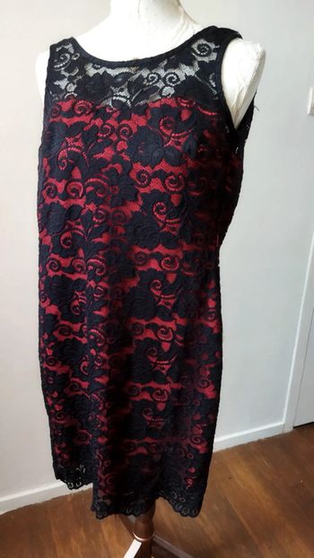 #aline11052405-robe noir rouge dentelle