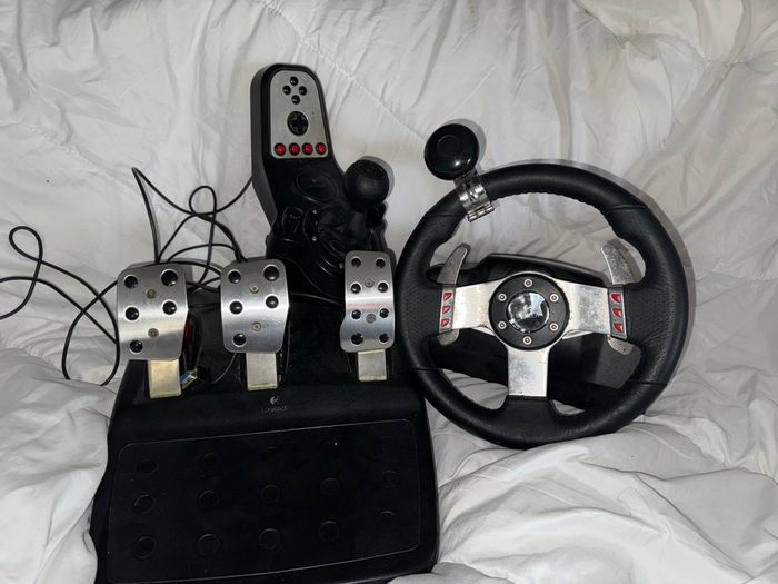 Logitech G27