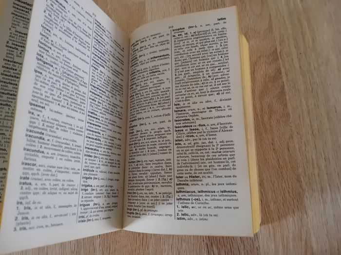 Dictionnaire Gaffiot abrégé Latin-Français - Bon état - photo numéro 2