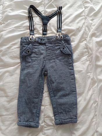 Pantalon a bretelles Kiabi 12m tbe