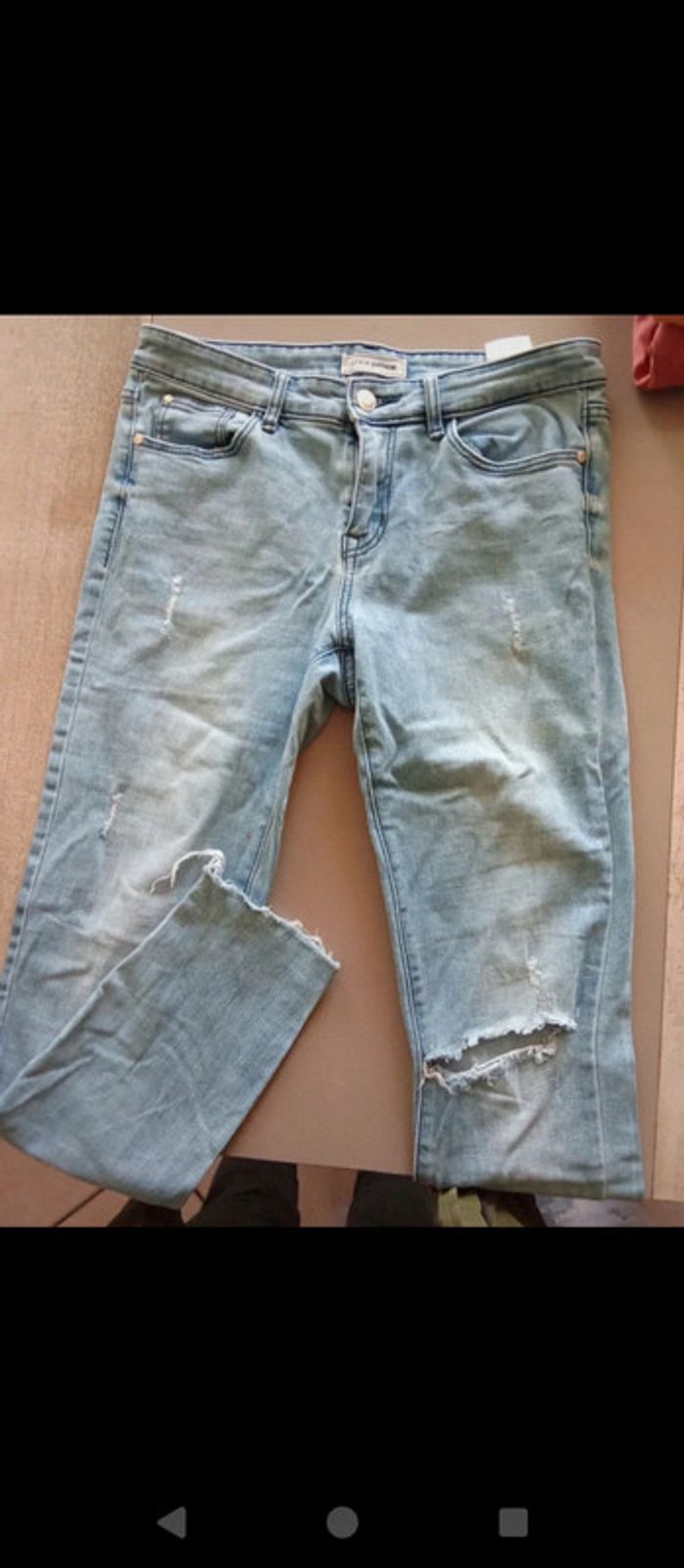 Jeans Pinkie a troue taille 38 - photo numéro 2