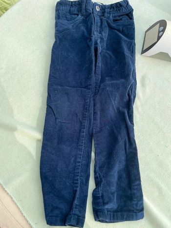 Pantalon velours bleu taille 5 ans