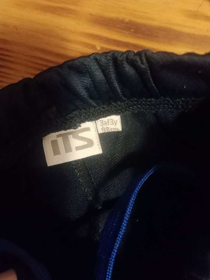 Ensemble jogging 3ans - photo numéro 3