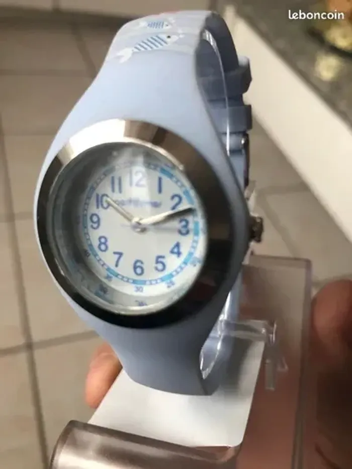 Montre Digitale Performer Femme Silicone bleu Multifonctions Neuve dans emballage - photo numéro 2