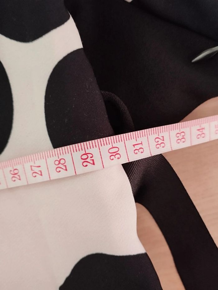 Robe chic fendue à l'arrière Rinascimento XS - photo numéro 11