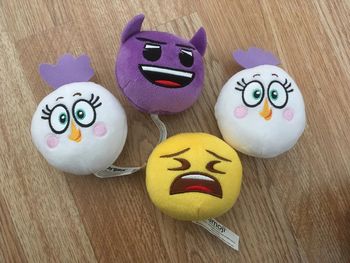 Peluches Angry birds /Emoji.