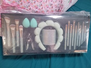 Set de pinceaux a maquillage pro glam neuf vert