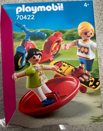 Playmobil  70422  Deux Enfants avec Skate Toupie Trottinette