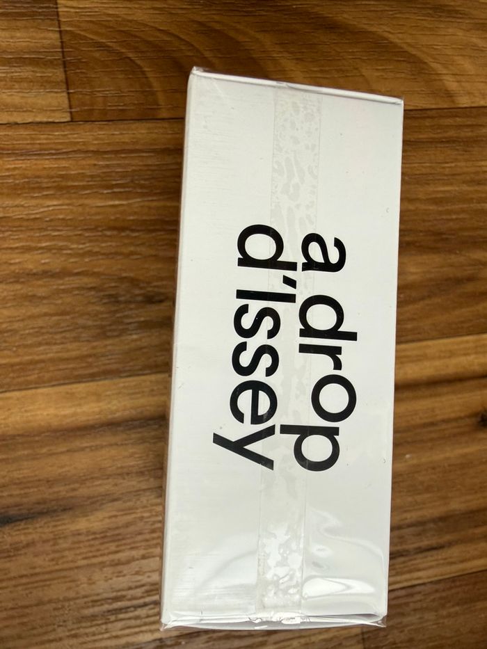 Issey miyake - photo numéro 5