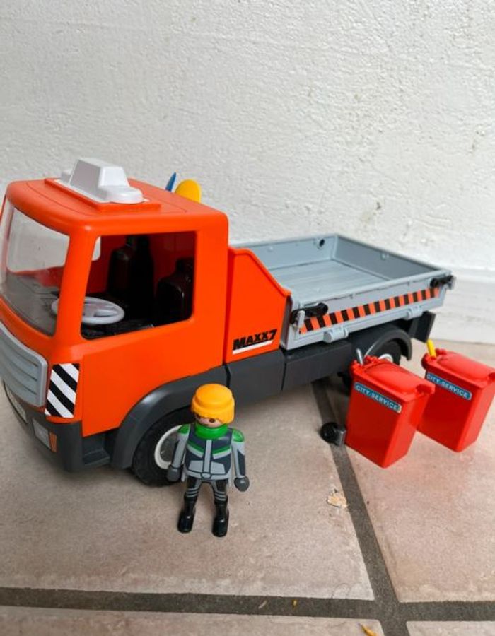 playmobil camion benne