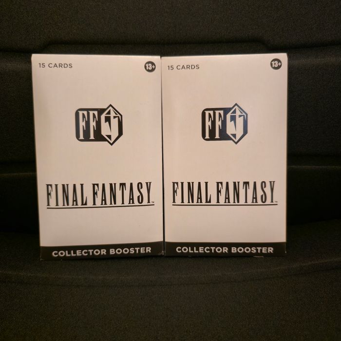 Set of 2 Sleeved Collector Booster Final Fantasy Magic The Gathering English