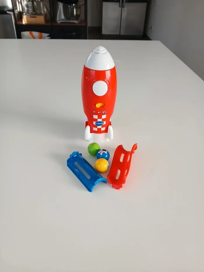 Fusée pour circuit a bille