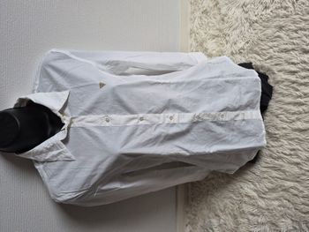 Chemise GUESS blanche - Taille M - Très bon état