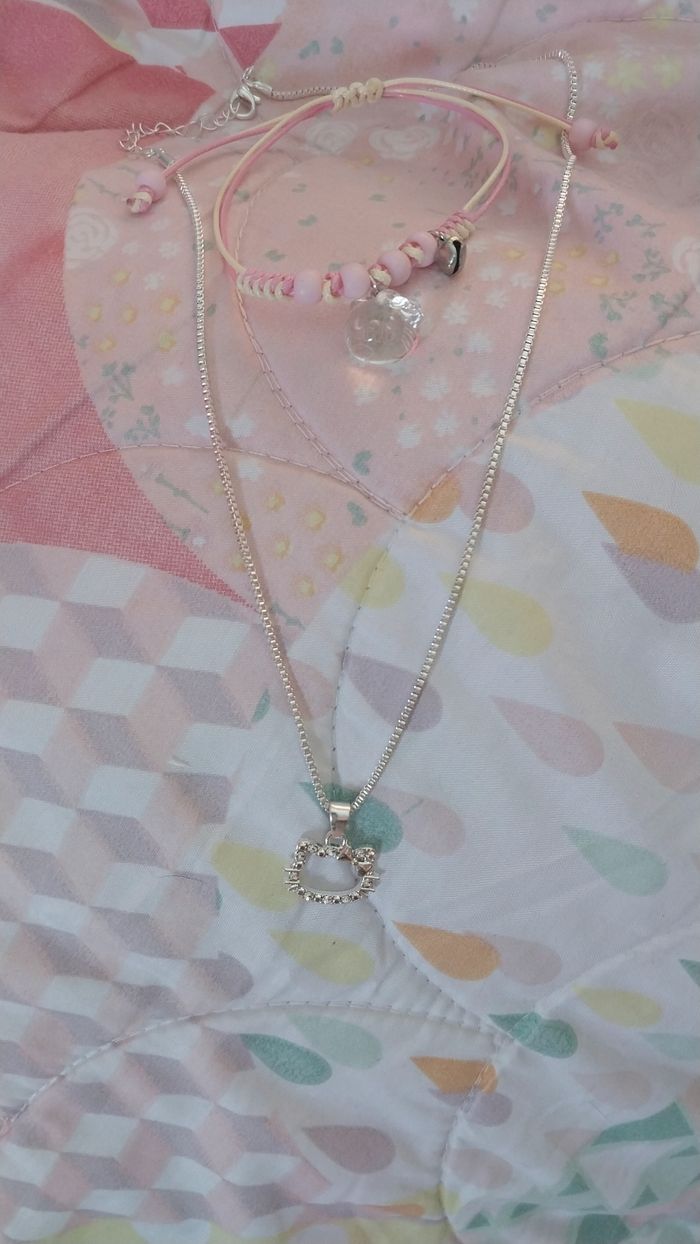Lot bijoux hello kitty