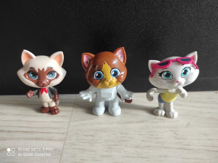 Lot figurines chats rainbow - photo numéro 2