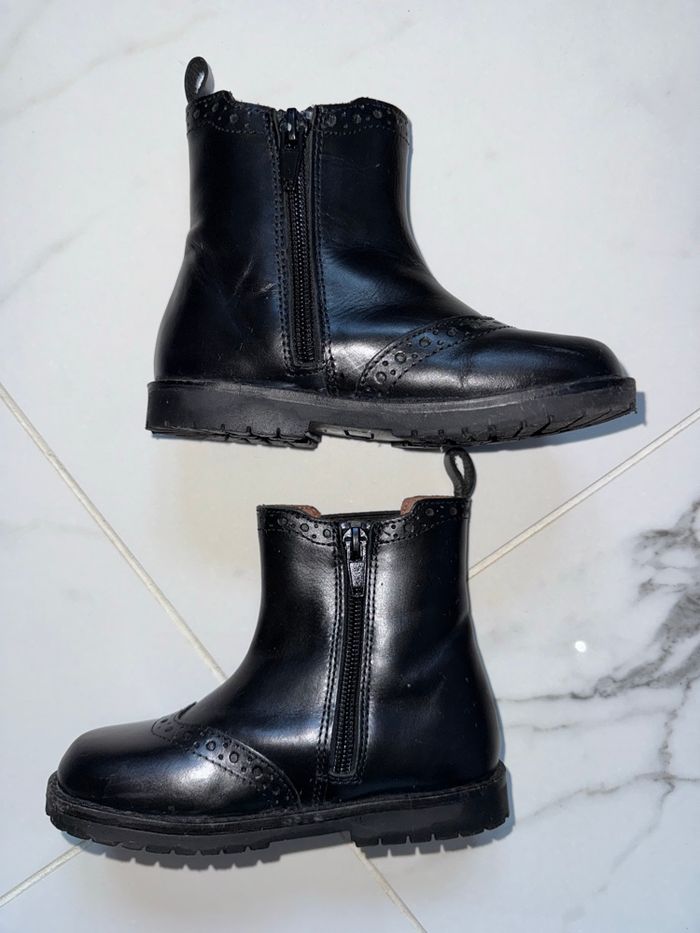 Bottines ajourées en cuir Zara – pointure 26 – noires - photo numéro 3