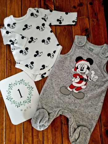 Ensemble velours 1 mois Disney