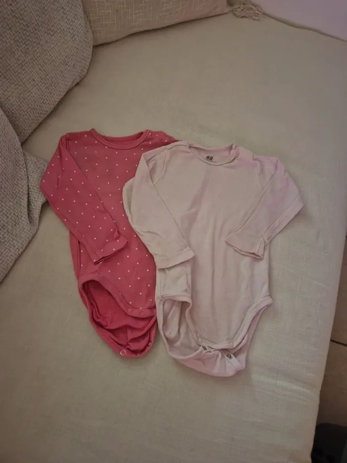 Lot de 2 bodies H&M