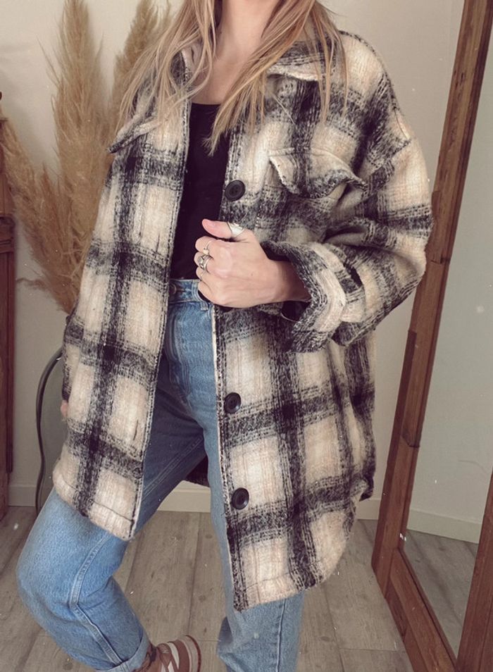 Veste manteau oversize à carreaux bershka - photo numéro 5