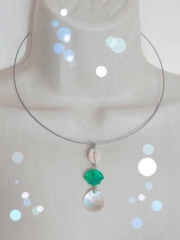 Collier ras de cou pendentif coquillage vert nacre irisé inox 🇨🇵 Fabrication Artisanale - 45 cm